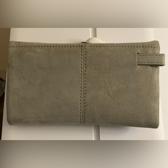 ‼️LAST CALL SALE‼️🥹RETIRED🥹 HOBO Keen Continental Trifold Wallet - Picture 14 of 16